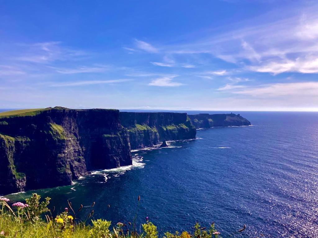 New Studio Near Lahinch, Doolin & Cliffs Of Moher 外观 照片
